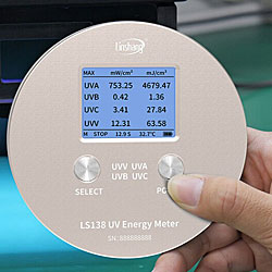 4チャンネル紫外線積算光量・照度計 LS138 (データロガー付き)