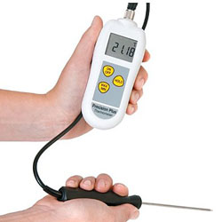 高精度温度計 プレシジョンプラス (UKAS校正証明書付き)