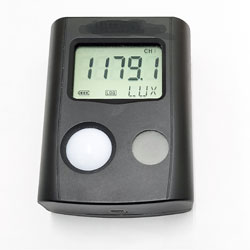 照度データロガー S635 (照度・紫外線強度・温度・湿度)