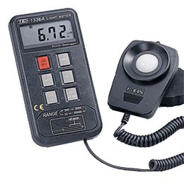 デジタル照度計 TES-1336A (ロガー機能付)